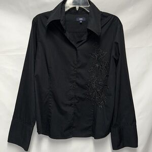 HEMA BUTTON DOWN TOP EMBROIDERY FLORAL LEFT SIDE Large